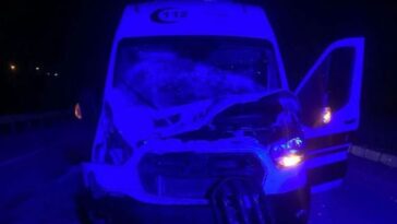 Yozgat'ta Ambulans Ata Çarparak Kaza Yaptı !